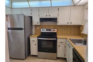 9261 Sunrise Lakes Blvd 201 Sunrise, FL 33322 - MLS#A11983059