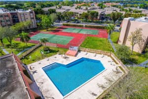 13715 Kendale Lakes Cir , Miami, FL 33183 - MLS#A11983080