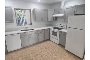 MLS# A11983109, Hollywood, Florida 33020