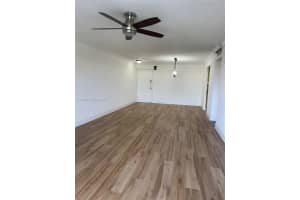 8107 72nd Ave , Miami, FL 33143 - MLS#A11983130