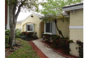 828 Nw 99th Ave Plantation, FL 33324 - MLS#A11983148