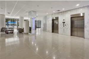 20100 W Country Club Dr 1003 Aventura, FL 33180 - MLS#A11983165