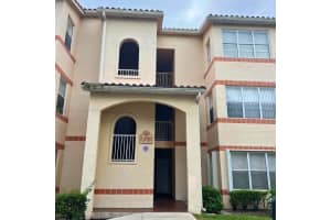 3480 N Pinewalk Dr N 135, Margate