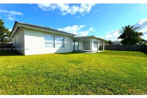 15840 Sw 151st Ter Miami, FL 33196 - MLS#A11983185