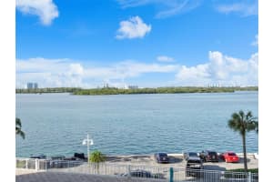 10350 W Bay Harbor Dr 4v Bay Harbor Islands, FL 33154 - MLS#A11983190