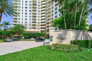 19501 W Country Club Dr APT 211, Aventura, FL 33180, - MLS#A11983211