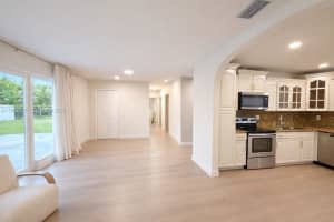 6885 Nw 14th Ct 6885 Plantation, FL 33313 - MLS#A11983213