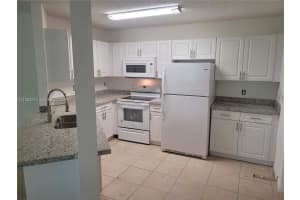 4035 Mcnab Rd , Pompano Beach, FL 33069 - MLS#A11983215