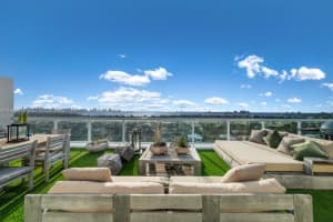 5600 Collins Ave Ph D Miami Beach, FL 33140 - MLS#A11983218