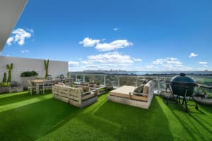 5600 Collins Ave Ph D Miami Beach, FL 33140 - MLS#A11983218