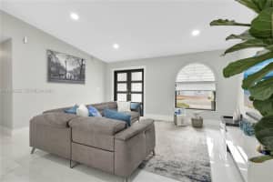 14563 Sw 172nd Ln Miami, FL 33177 - MLS#A11983222