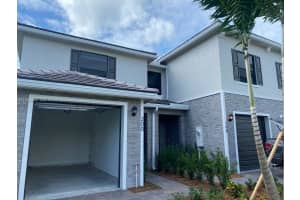 200 Se 5th Ct 200 Deerfield Beach, FL 33441 - MLS#A11983262