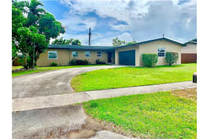 9798 Sw 158th St Miami, FL 33157 - MLS#A11983268