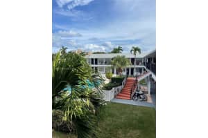 1050 Atlantic Shores Blvd 211 Hallandale Beach, FL 33009 - MLS#A11983277