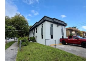 1305 NW 4th St #3, Miami, FL 33125, - MLS#A11983288