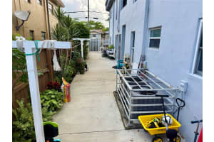 1305 NW 4th St #3, Miami, FL 33125, - MLS#A11983288