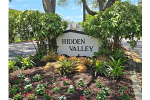 6190 90th Ct , Miami, FL 33173 - MLS#A11983301