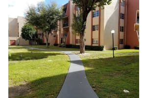 13715 Kendale Lakes Cir A-308 Miami, FL 33183 - MLS#A11983304