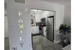 13715 Kendale Lakes Cir A-308 Miami, FL 33183 - MLS#A11983304