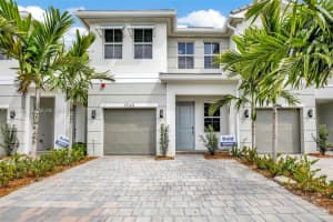 17149 Sw 1st St 17149 Pembroke Pines, FL 33027 - MLS#A11983333