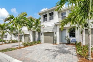 17149 Sw 1st St 17149 Pembroke Pines, FL 33027 - MLS#A11983333