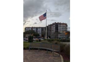 1000 E Saint Charles Pl 519 Pembroke Pines, FL 33026 - MLS#A11983341