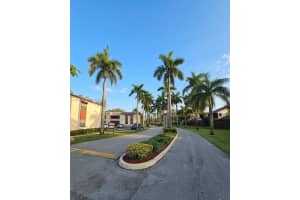 20130 NE 3rd Ct APT 6, Miami, FL 33179, - MLS#A11983350