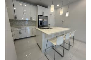 2630 NE 213th St UNIT 105, Miami, FL 33180, - MLS#A11983358