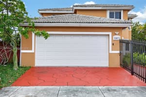 15672 Sw 91st Ln Miami, FL 33196 - MLS#A11983380