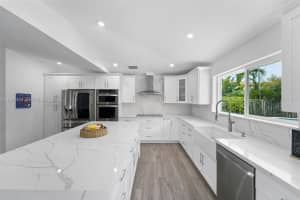 7827 Nw 166th Ter Miami Lakes, FL 33016 - MLS#A11983384