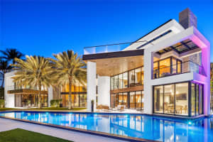 84 Isla Bahia Dr Fort Lauderdale, FL 33316 - MLS#A11983395