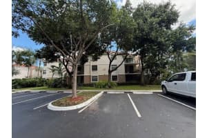 10161 W Sunrise 104 Plantation, FL 33322 - MLS#A11983403