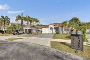 9141 Sw 162nd Ct Miami, FL 33196 - MLS#A11983410