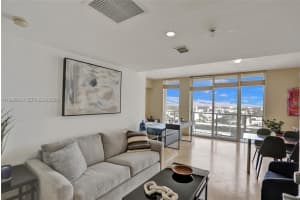 185 7th St , Miami, FL 33130 - MLS#A11983439