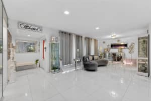 7777 Fairway Blvd Miramar, FL 33023 - MLS#A11983463