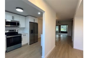 609 S State Road 7 1e Margate, FL 33068 - MLS#A11983470