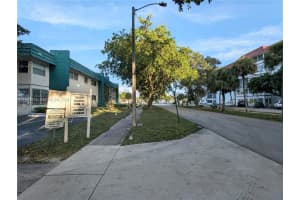 4801 Nw 22nd Ct 205 Lauderhill, FL 33313 - MLS#A11983473