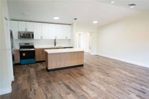 8915 NW 26th Ct, Coral Springs, FL 33065, Sold 06/15/26