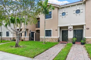 22401 Sw 88th Pl 12-27, Cutler Bay