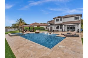 774 Heritage Dr Weston, FL 33326 - MLS#A11983508