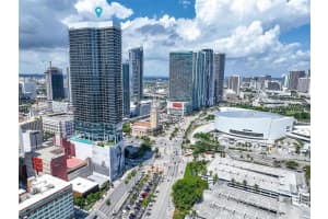 398 Ne 5th St 3516 Miami, FL 33132 - MLS#A11983517