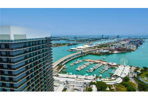 398 Ne 5th St 3516 Miami, FL 33132 - MLS#A11983517