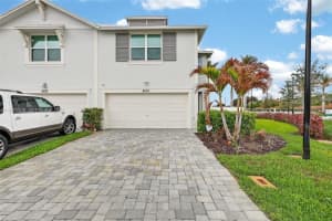 5610 Se Edgewater Cir, Stuart