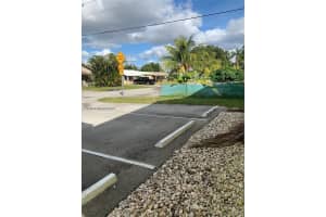 200 Ne 45th St 202 Oakland Park, FL 33334 - MLS#A11983573