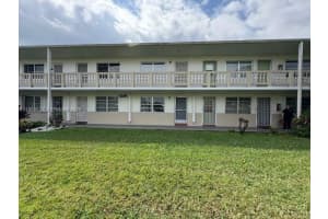 70 Ne 202nd Ter T12, Miami Gardens