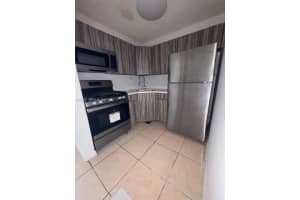 70 Ne 202nd Ter T12 Miami Gardens, FL 33179 - MLS#A11983627