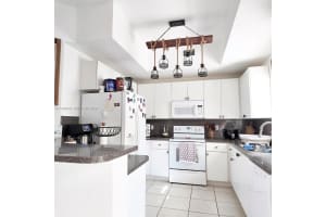 8884 Sw 220th Ln Cutler Bay, FL 33190 - MLS#A11983628