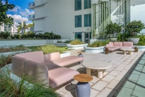 9221 E Bay Harbor Drive 409 Bay Harbor Islands, FL 33154 - MLS#A11983653