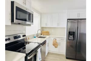 8075 Sw 107th Ave 310 Miami, FL 33173 - MLS#A11983662