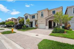 659 Ne 191st St Miami, FL 33179 - MLS#A11983665